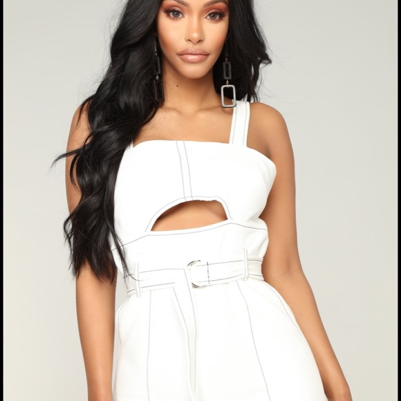 WHITE JUMPSUIT - Picture 2 of 7